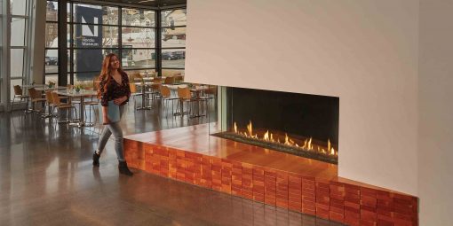 The DaVinci Collection Corner Linear Gas Fireplace