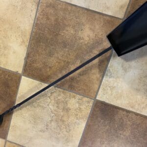 Long handled shovel